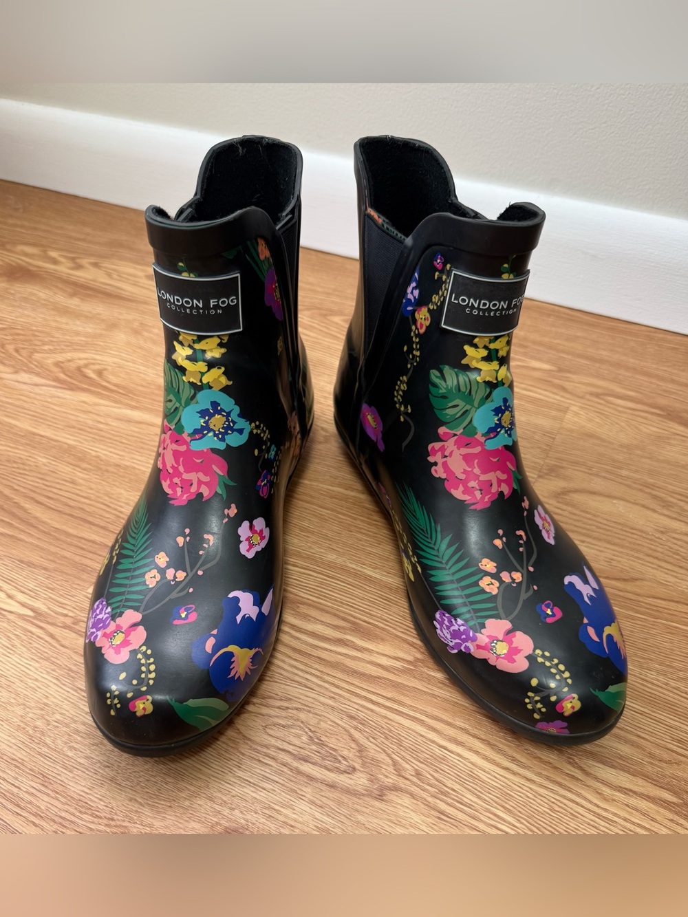 London Fog Black Floral Ankle Rain Boots